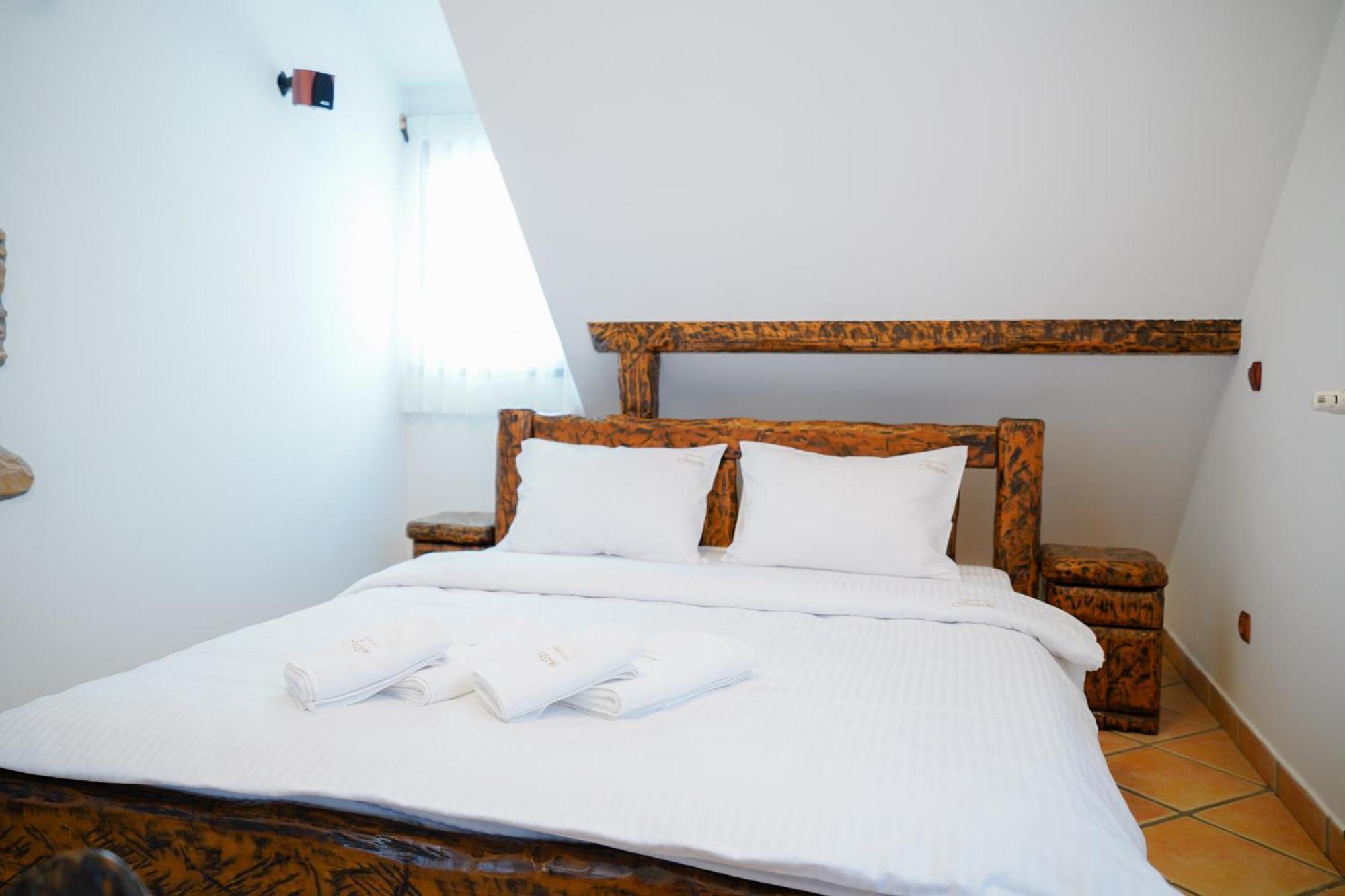 Konaciste Jezero Zlatibor Aparthotel ภายนอก รูปภาพ