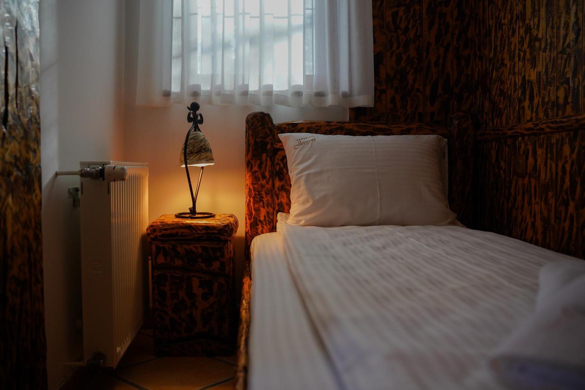 Konaciste Jezero Zlatibor Aparthotel ภายนอก รูปภาพ